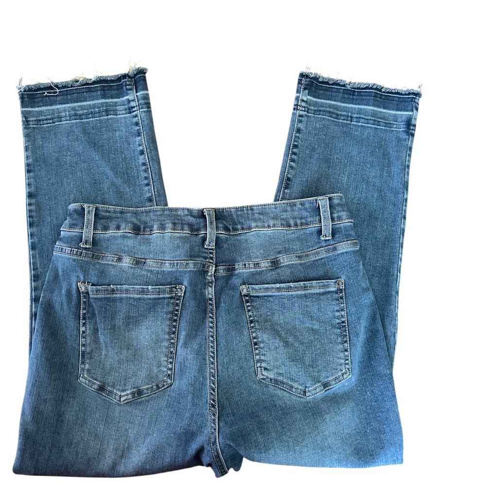 Cropped Raw Hem Women's Jeans - Picture 2 of 3